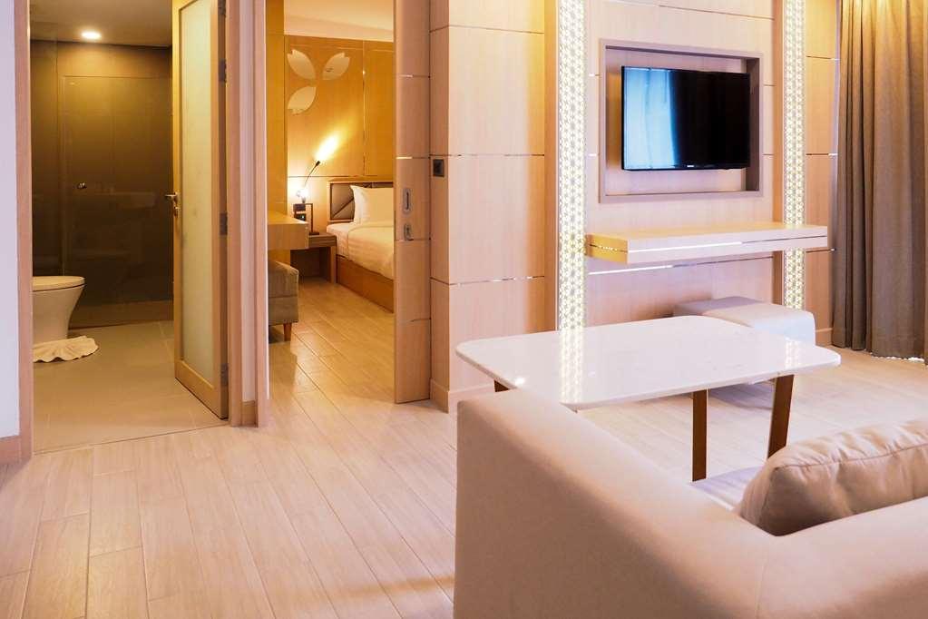 Clarion Hotel Patong Phuket Kamer foto
